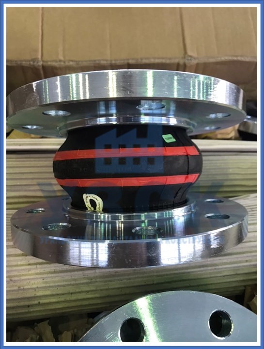 компенсатор резиновый фланцевый в Пушкино